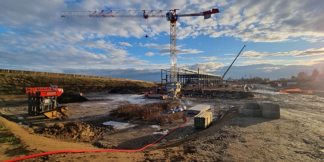 https://www.oliveira-sa.com/wp-content/uploads/2016/03/construction-batiment-siege-lapize-de-sallee-davezieux-1221_090747-1080x540.jpg