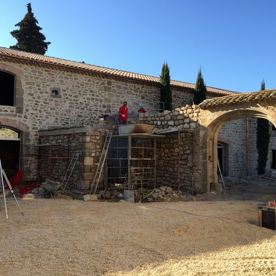 https://www.oliveira-sa.com/wp-content/uploads/2016/03/renovation-chateau-massillan-uchaux-oliveira-sa-20-540x540.jpg